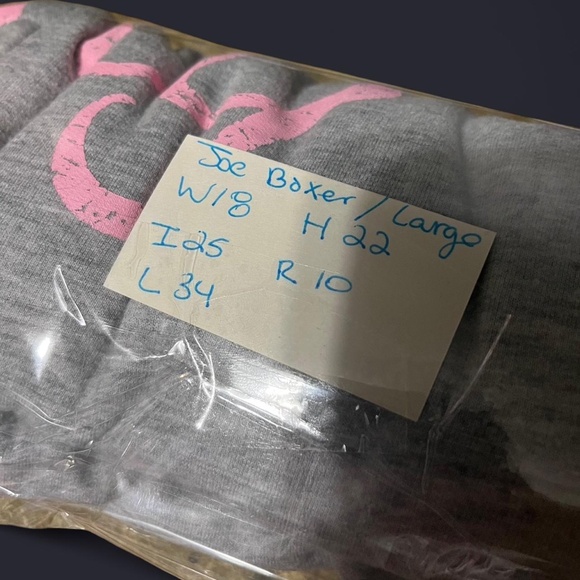 Y2K “Flirty” Capri Joggers   Featuring a bold "Flirty" print across the back - Picture 5 of 5